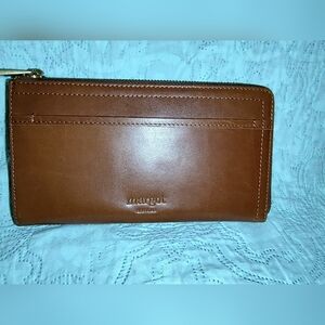 Margot New York Gabby Single Zip Around Leather Wallet Wristlet Camel Cognac